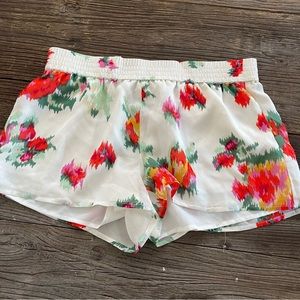 NWOT JOIE Women's Shorts